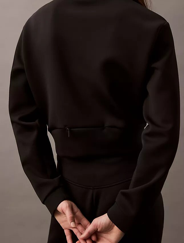 Spacer Kısa Boylu Bisiklet Yaka Sweatshirt Spacer Kısa Boylu Bisiklet Yaka Sweatshirt