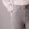 Süper Yüksek Bel Geniş Paça Jean Süper Yüksek Bel Geniş Paça Jean