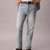 Standart Düz Hafif Jeanler Standart Düz Hafif Jeanler