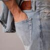 Standart Düz Hafif Jeanler Standart Düz Hafif Jeanler