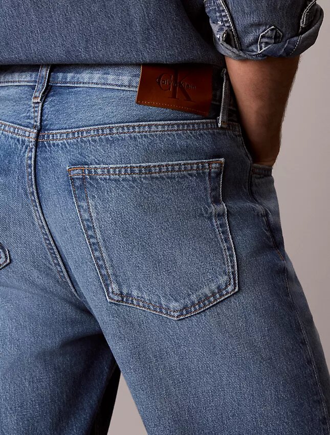 Standart Düz Kesim Jean Standart Düz Kesim Jean