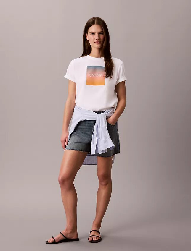 Sunset Grafik Klasik Tişört Sunset Grafik Klasik Tişört
