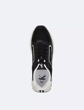 Women Gogetit Sneaker