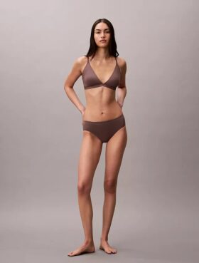 Yapıştırılmış Esnek Bikini