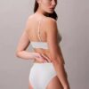 Yapıştırılmış Esnek Bikini Yapıştırılmış Esnek Bikini