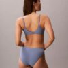 Yapıştırılmış Esnek Bikini Yapıştırılmış Esnek Bikini
