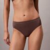 Yapıştırılmış Esnek Bikini Yapıştırılmış Esnek Bikini