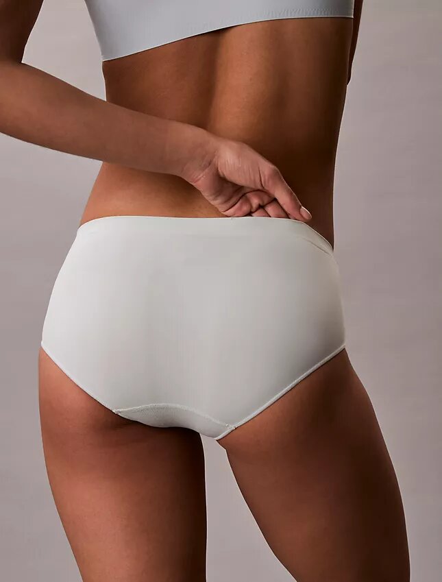 Yapıştırılmış Esnek Boyshort Yapıştırılmış Esnek Boyshort