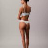 Yapıştırılmış Esnek Thong Yapıştırılmış Esnek Thong
