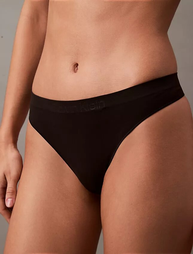 Yapıştırılmış Esnek Thong Yapıştırılmış Esnek Thong