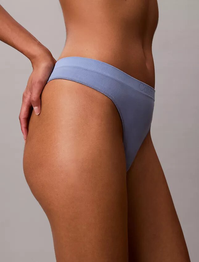 Yapıştırılmış Esnek Thong Yapıştırılmış Esnek Thong