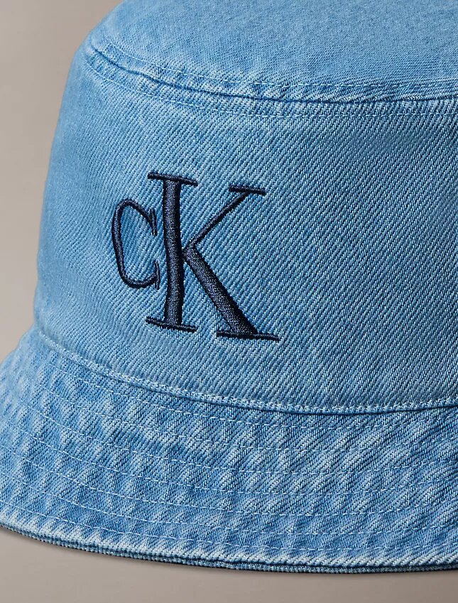 Yıkanmış Denim İşlemeli Logo Kova Şapka Yıkanmış Denim İşlemeli Logo Kova Şapka