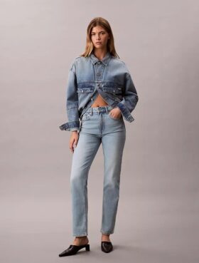 Yüksek Bel Düz Paça Jean Yüksek Bel Düz Paça Jean