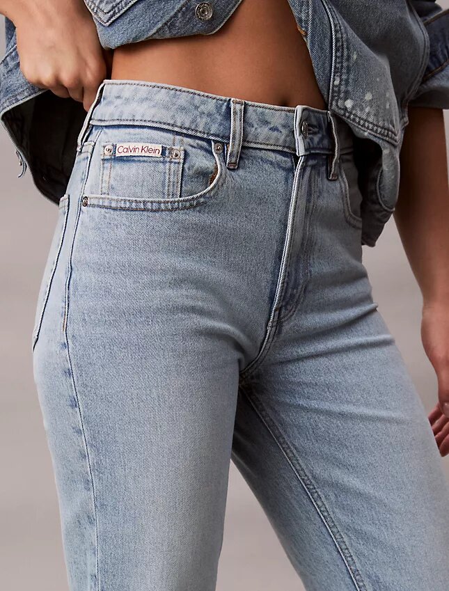 Yüksek Bel Düz Paça Jean Yüksek Bel Düz Paça Jean
