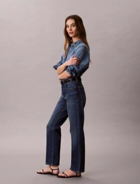 Yüksek Bel Düz Paça Jean Yüksek Bel Düz Paça Jean