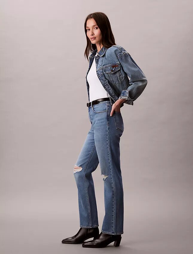 Yüksek Bel Düz Paça Jean Yüksek Bel Düz Paça Jean