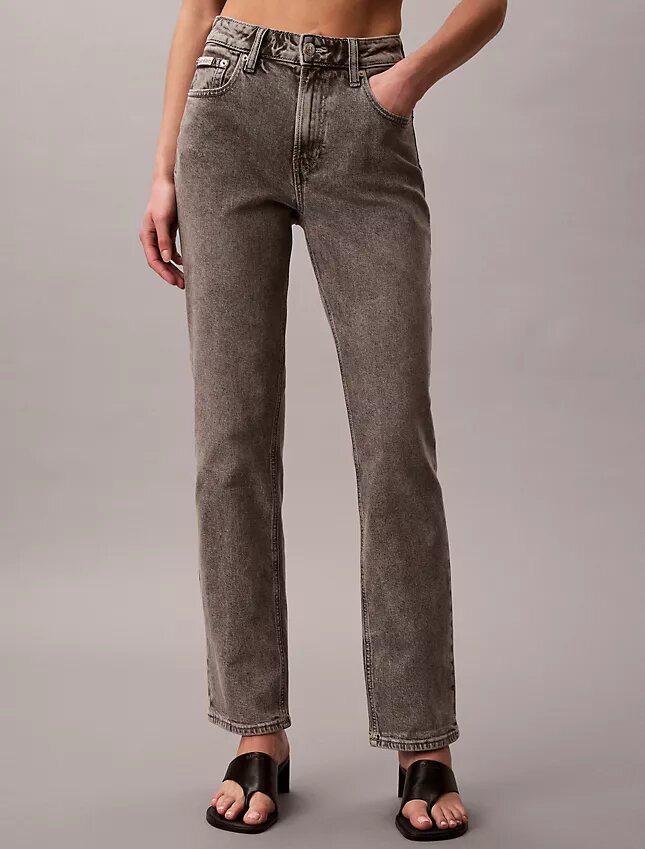 Yüksek Bel Düz Paça Jean Yüksek Bel Düz Paça Jean