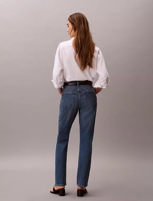 Yüksek Bel Düz Paça Jean Yüksek Bel Düz Paça Jean