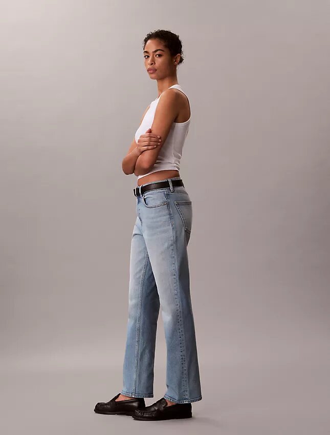 Yüksek Bel Düz Paça Jean Yüksek Bel Düz Paça Jean
