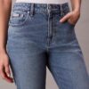 Yüksek Bel Düz Paça Jean Yüksek Bel Düz Paça Jean