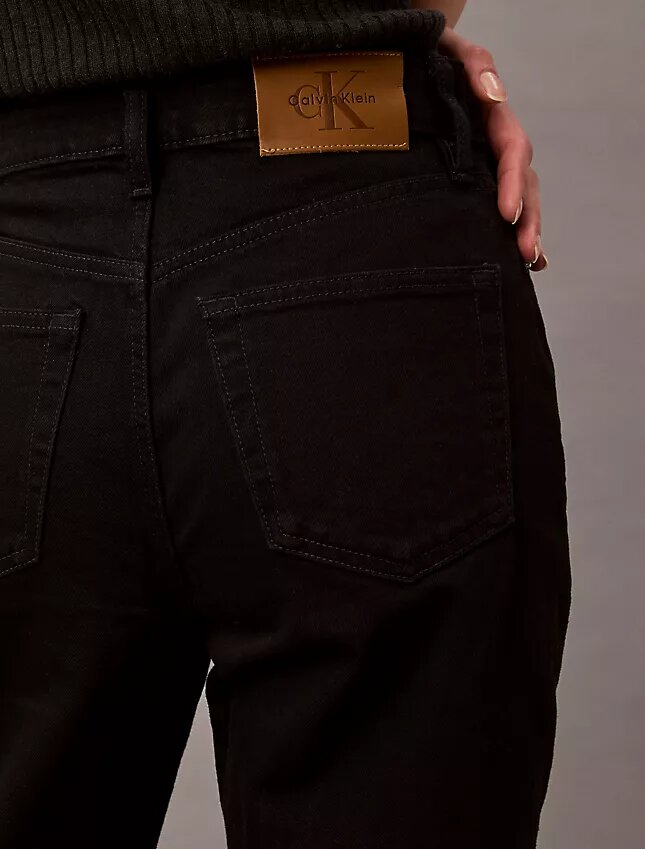 Yüksek Bel Düz Paça Jean Yüksek Bel Düz Paça Jean