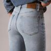 Yüksek Bel Düz Paça Jean Yüksek Bel Düz Paça Jean