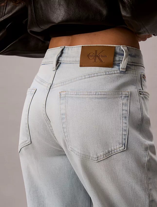 Yüksek Bel Düz Paça Jean Yüksek Bel Düz Paça Jean