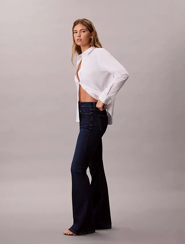 Yüksek Bel Flare Jeanler Yüksek Bel Flare Jeanler