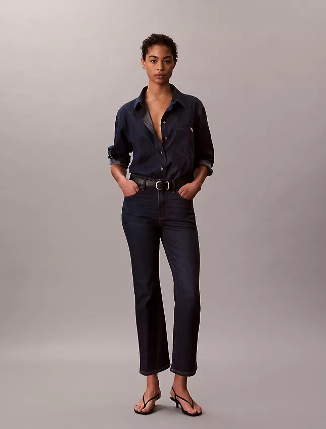 Yüksek Bel Kısaltılmış Geniş Paça Jean Yüksek Bel Kısaltılmış Geniş Paça Jean